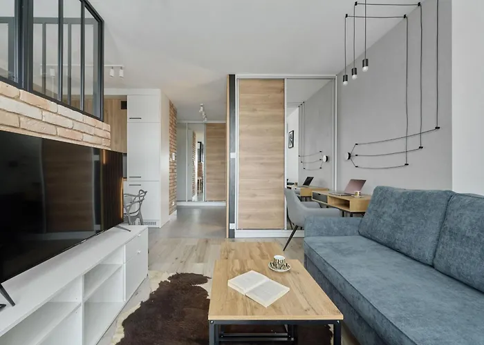 River View With Balcony & Free Garage By Renters Apartmán Vratislav