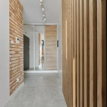 דירה River View With Balcony & Free Garage By Renters ורוצלב