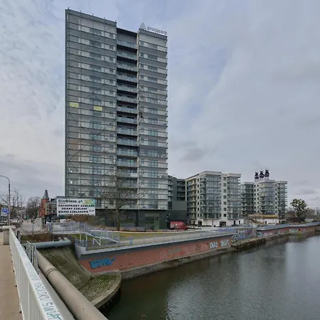 Lejlighed River View With Balcony & Free Garage By Renters